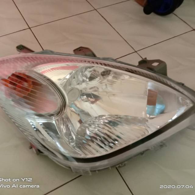 headlamp avanza vvti 2007-2011