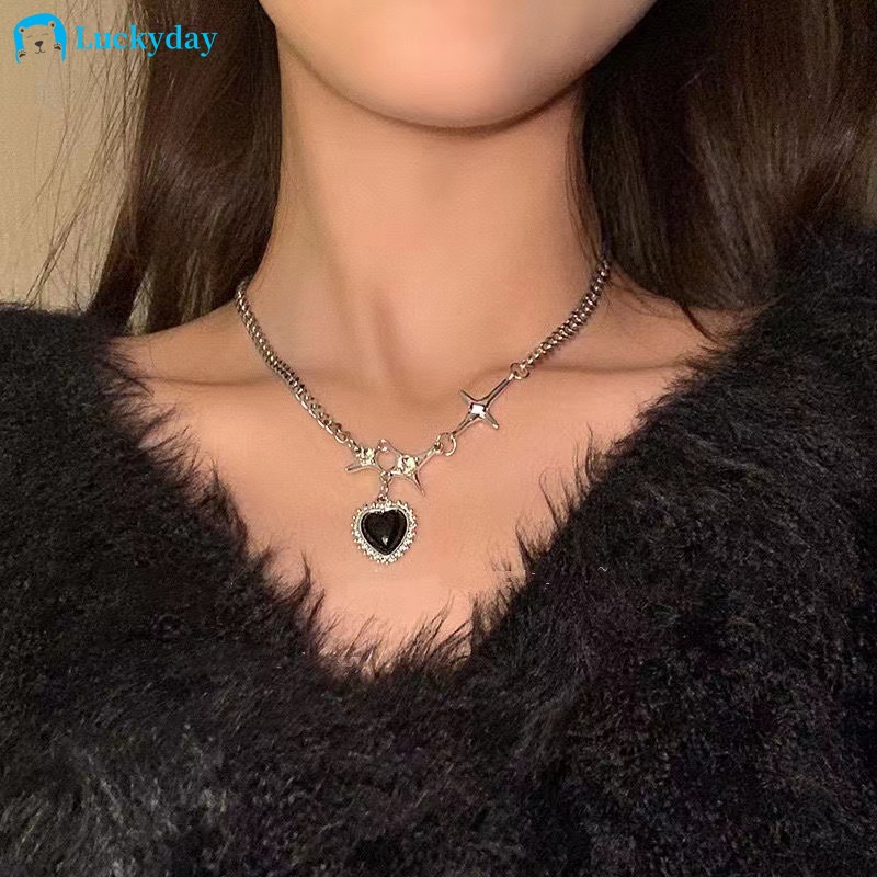 YEEZII Kalung Rantai Liontin Hati Warna Silver Untuk Wanita