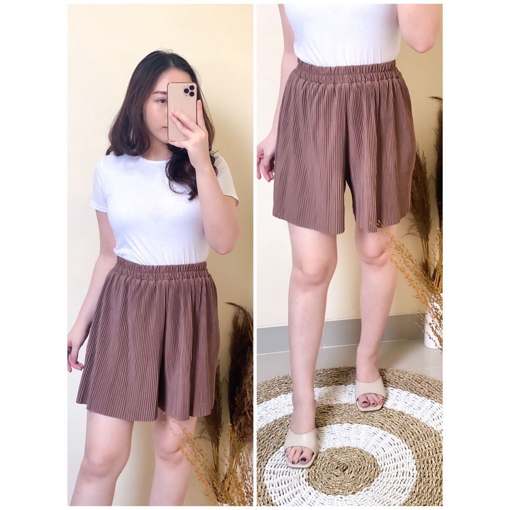Pleated Short Pants / Celana Pendek Plisket Premium / Celana Pendek Santai