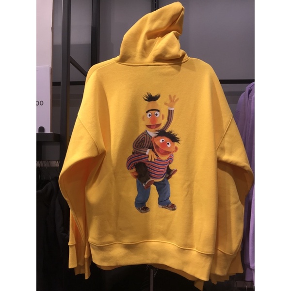 H&M men’s - Hoodie SESAME STREET warna Yellow/Black