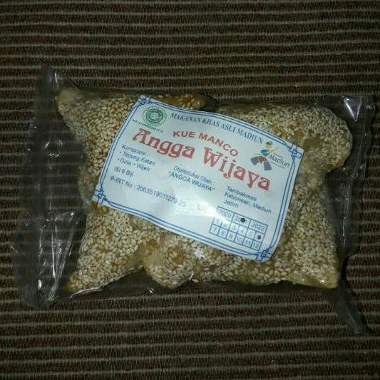 

Snack Jajan Camilan Makanan Khas Madiun Kue Manco Wijen 125 gr