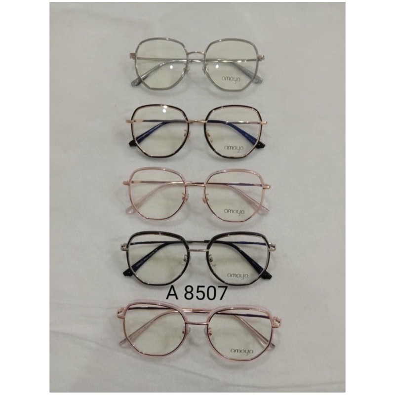 frame amaya dengan lensa cr warna grey drngan ukuran -3.00