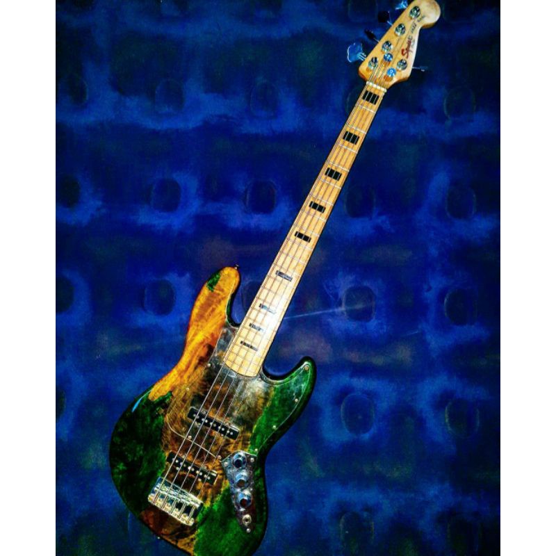 Squier affinity jazz bass 5 string