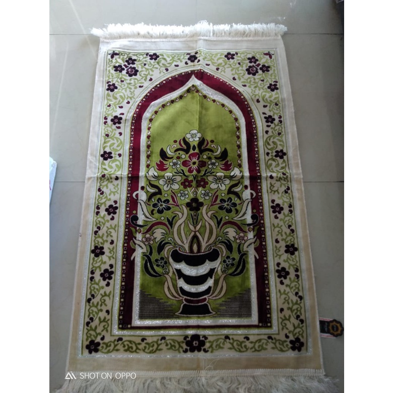 Sajadah Bulu Tebal Besar Turki Yakar SPIGEL Karpet