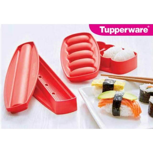 TUPPERWARE ROCK N' ROLL SUSHI MAKER
