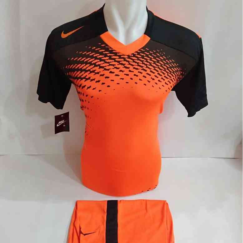 Terbaru Baju Nike Setelan Futsal Warna Orange Hitam Sudah Termasuk Sablon Shopee Indonesia