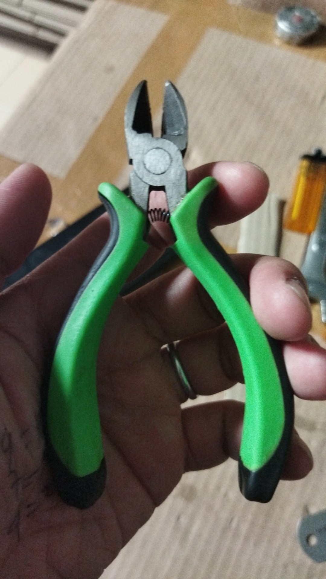 Mg Tang Potong Mini 4,5 Inch Freed / Cutting Pliers 4,5 Cutting