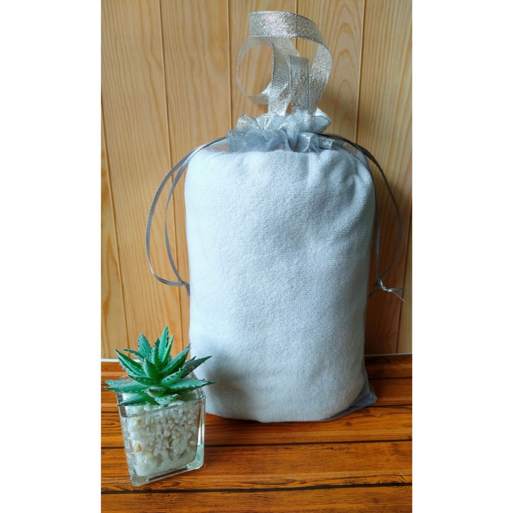 Kantong Tile 20x30cm Sarung Tas Serut Souvenir Handuk Sedang