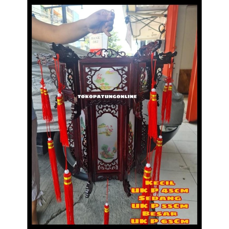 

TERBARUU!! Lampion Imlek Kayu China Klasik P055 TERLARIS