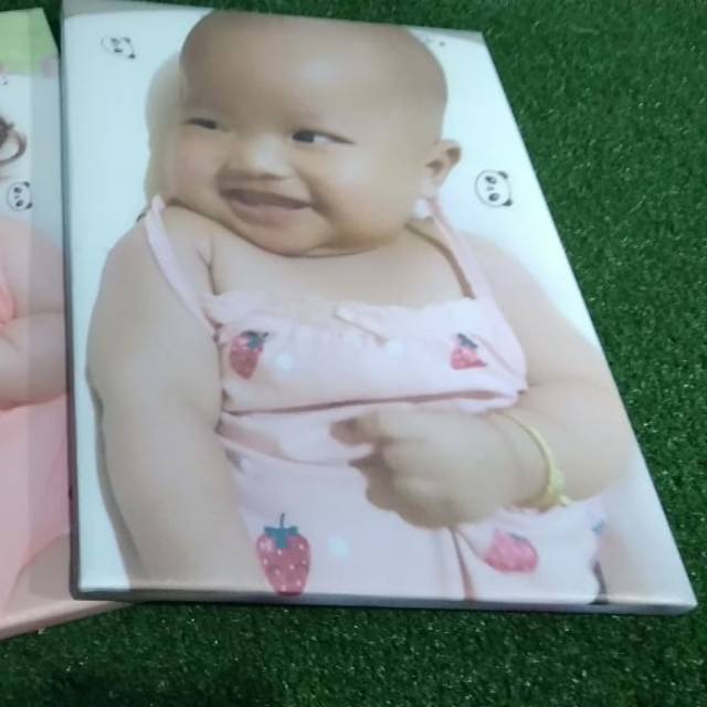 Cetak Foto + Bingkai SiDekor 12R Bahan Luster (Mirip