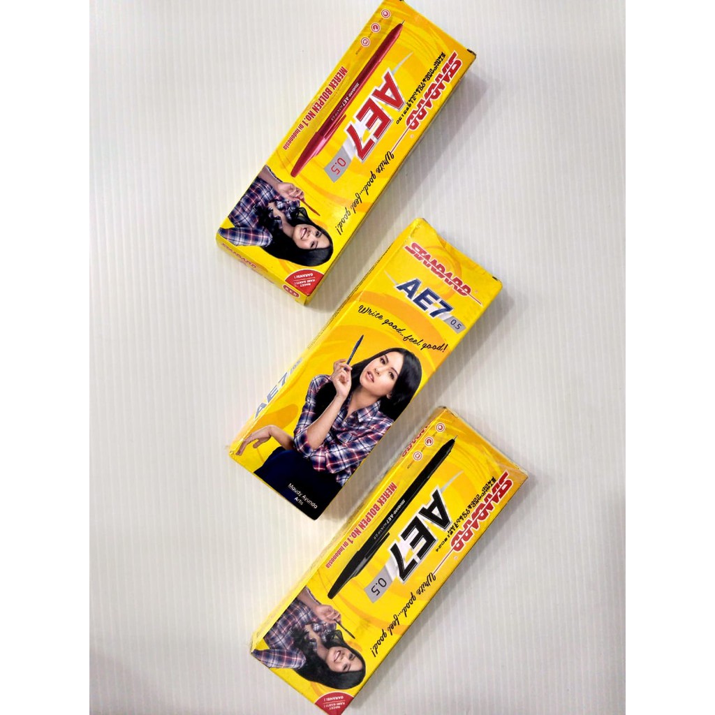 

BALLPOINT AE7 0.5 OPAQUE FINE STANDARD PERPAK #700017562