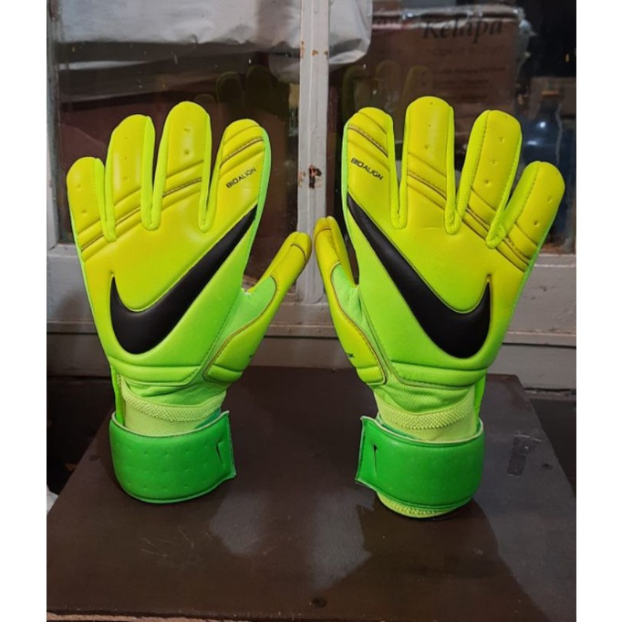 SARUNG TANGAN KIPER NIKE SGT NG REVERSE GREEN