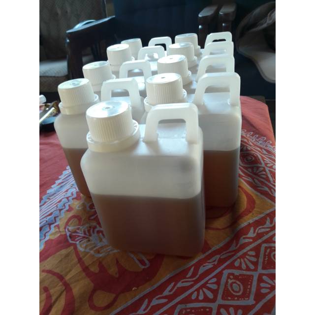 

Madu Apis Melifera - Madu Kelengkeng 500gr - Madu Murni dari Lebah Apis Melifera