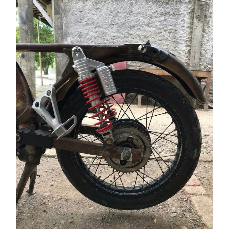 Slebor Cb 125 pres Kudus slebor belakang Honda CB 125 pres kudus