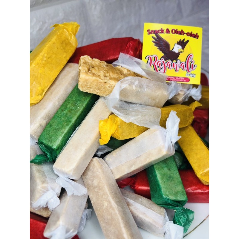 

Permen tape permen pocong 500gr rajawali snack lebaran
