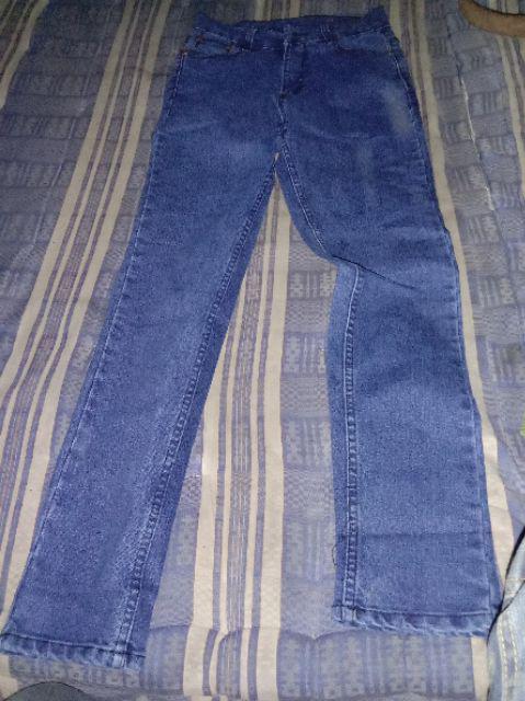 CELANA JEANS COWOK MOUREEN BF BOYFRIEND CUT CROP CELANA JEANS COWOK MOUREEN BF BOYFRIEND CUT CROP