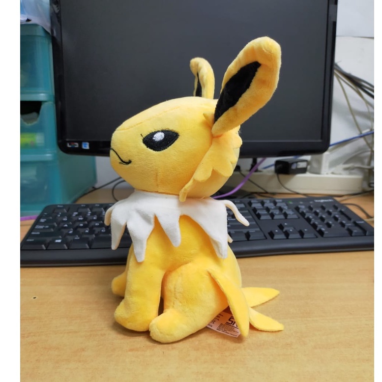 Boneka Teman Pokemon Jolteon 18cm/boneka Pikachu/boneka karakter