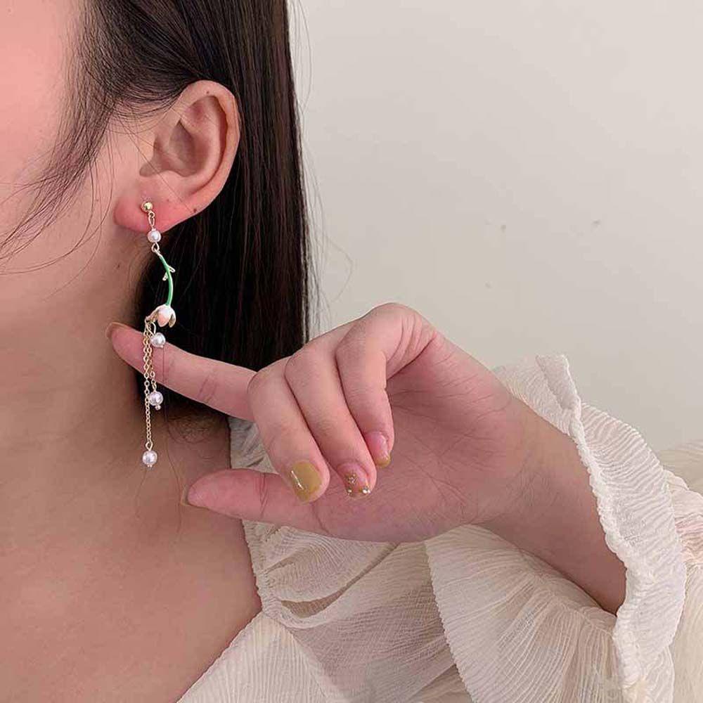 Mxbeauty Kalung Bunga Trendi Manis Asimetris Manik-Manik Mutiara Choker Gadis Gaya Korea Necklace