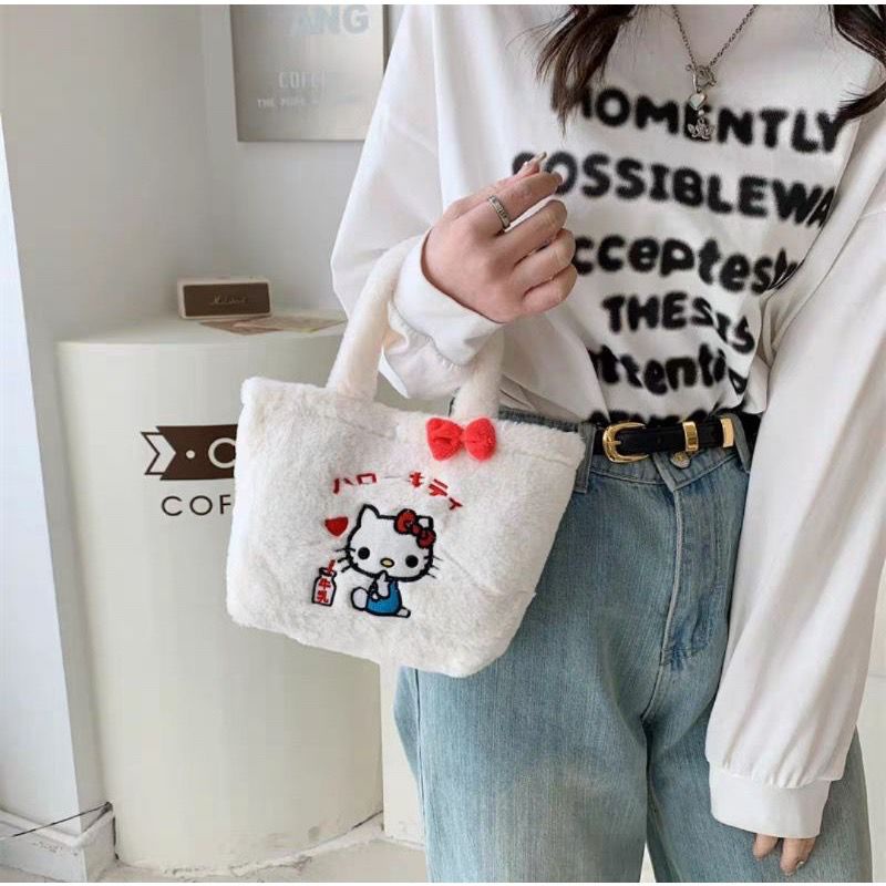 Tas Tenteng Bulu Sanrio Character Contestants CINNAMOROLL / Tote Bag Sanrio White Lucu Imut Gemoy Empuk Halus Karakter Kartun Cinnamoroll My Melody / Hand Bag Bulu Sanrio / Bucket Bag Bulu Sanrio