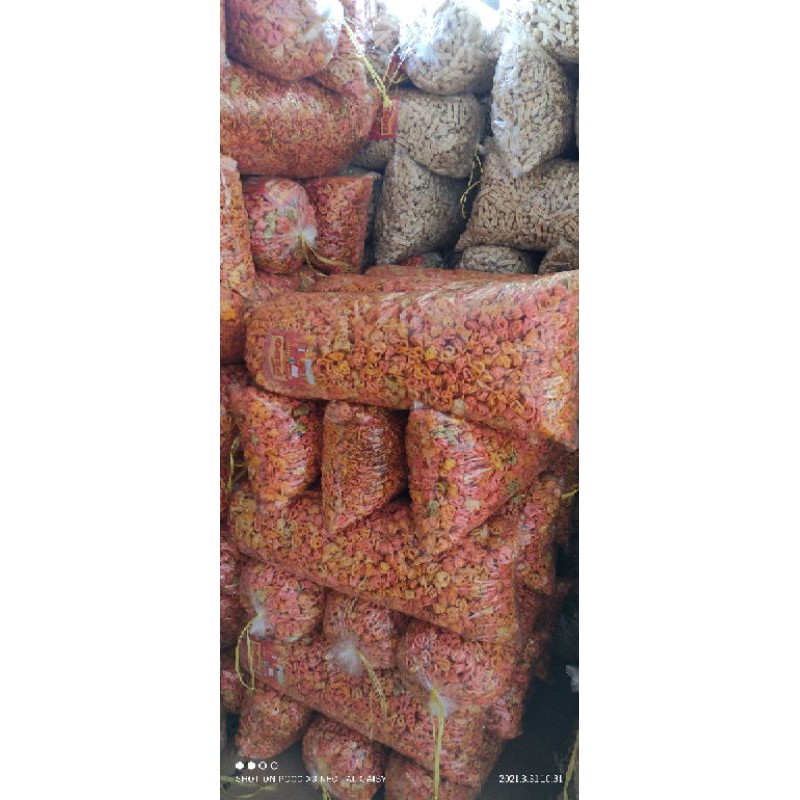 Kerupuk Seblak Bantet Super Pedas Daun Jeruk