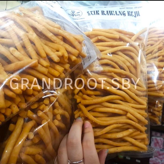 

Stik Bawang Keju