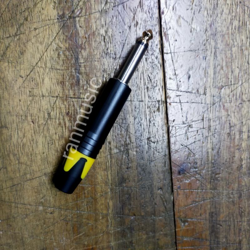 JACK KONEKTOR AKAI MONO WARNA