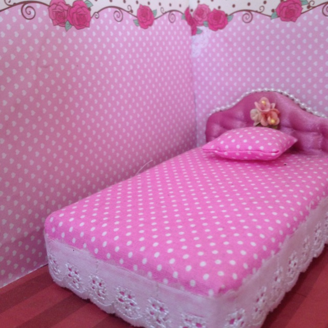 Kasur boneka Barbie mini 16cm