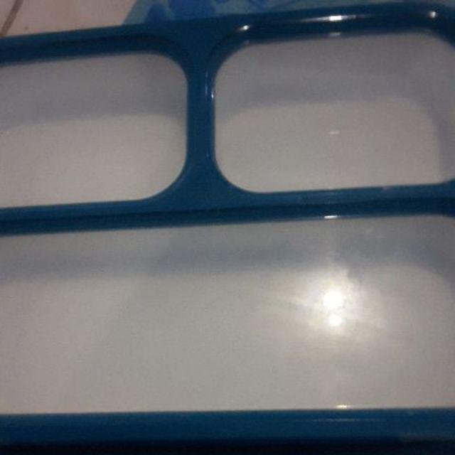 Kotak Makan Yoyee 3 Sekat