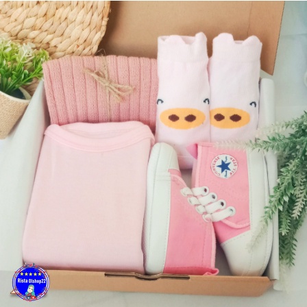 Hampers Bayi Newborn Baby Gift Set Unisex Kado Lahiran Parcel Bayi Laki-laki Perempuan