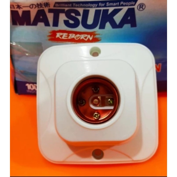 Matsuka Fiting Fitting Plavon Plafon Kotak besar New putih TA 8115