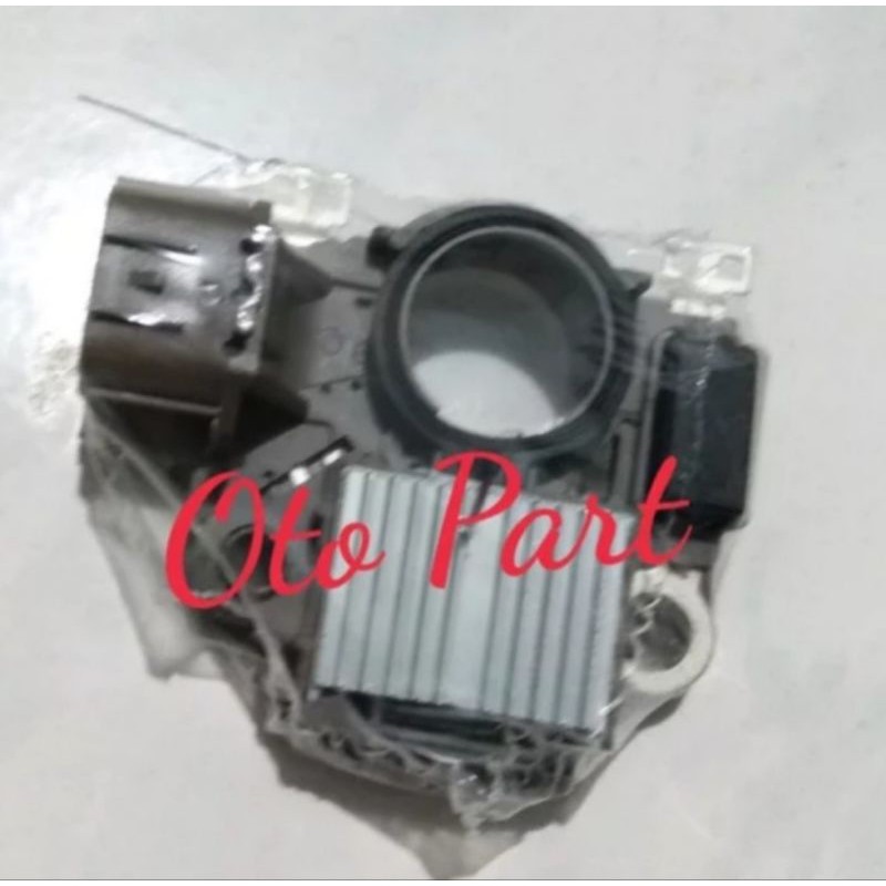 Ic/Regulator dinamo alternator ampere Livina/Evalia