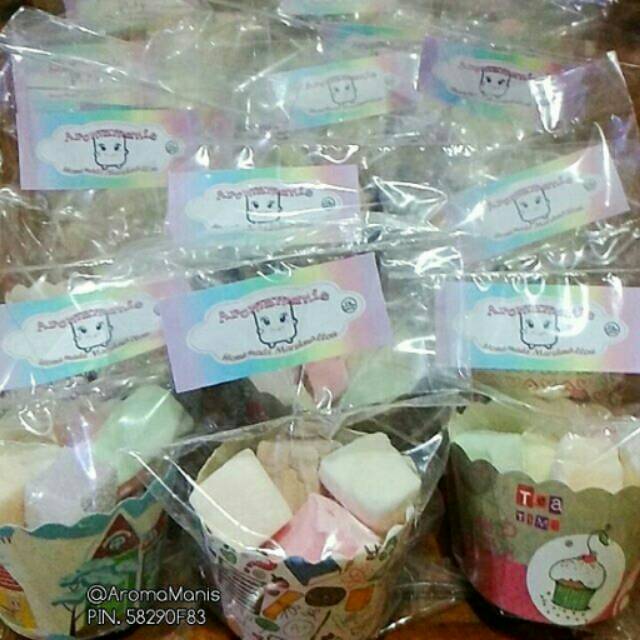 

Marshmalow in cup (paket 25 cup)