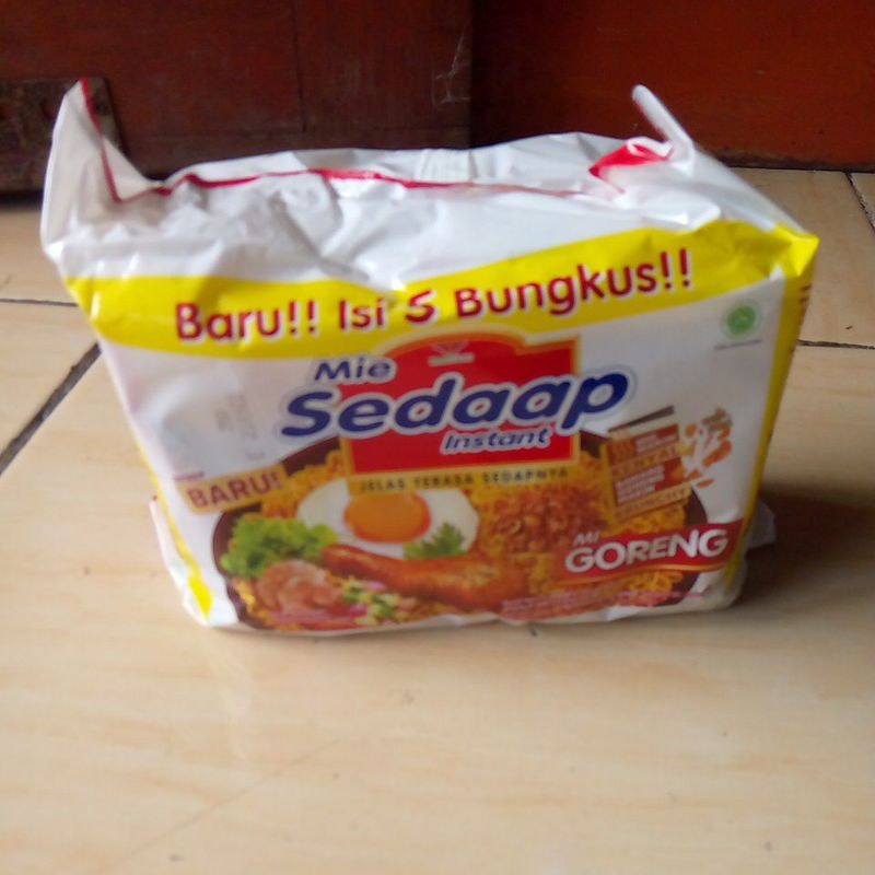 

mie sedap goreng isi 5 bungkus