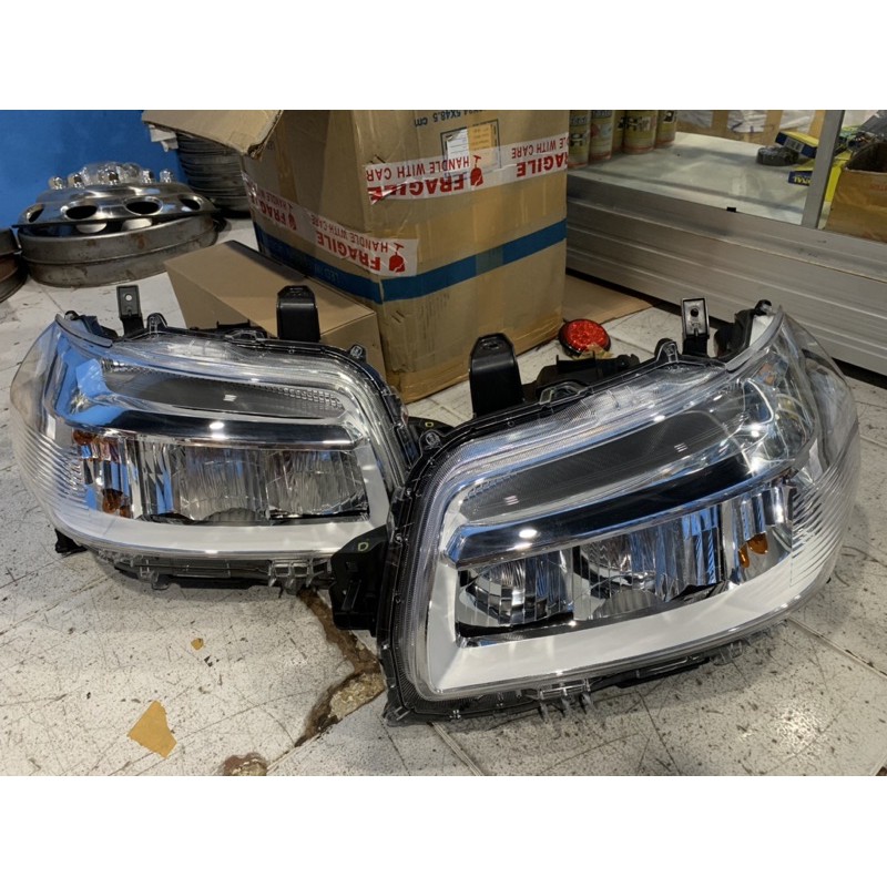 Headlamp All New Granmax Townace Original Koito Japan