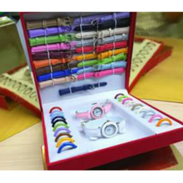 1 set jam tangan 21 tali, jam 2