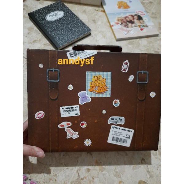 [BACA DESKRIPSI] SHARING SEASON GREETING ITZY 2022 UNSEALED