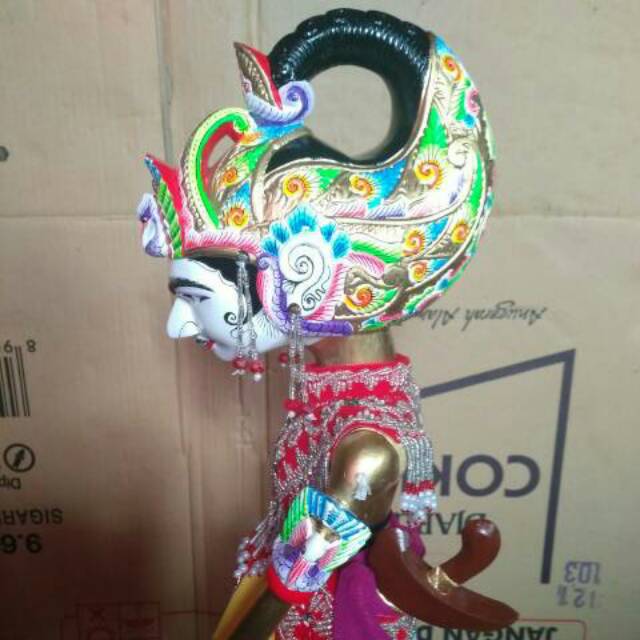 Wayang golek Arjuna kualitas pentas