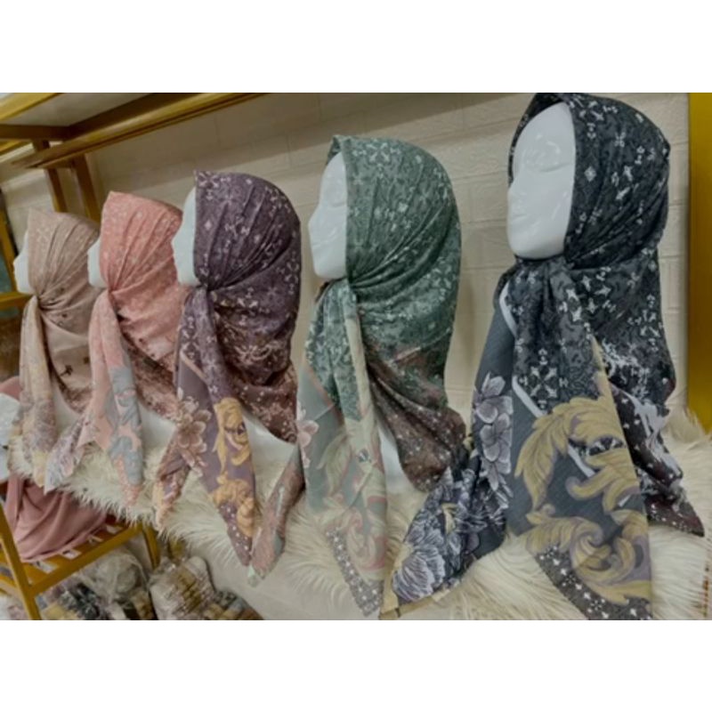 Hijab VOAL PREMIUM Motif 132 Jilbab Segiempat Motif Laser Cut