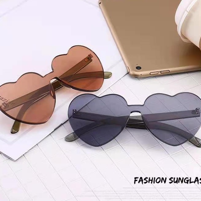 Love Heart Shaped Sunglasses Vintage Frameless Trimming Transparent Heart Glasses