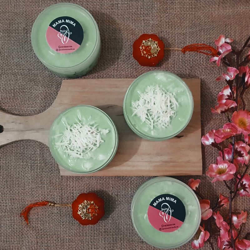 

Buko Pandan (300 ml)