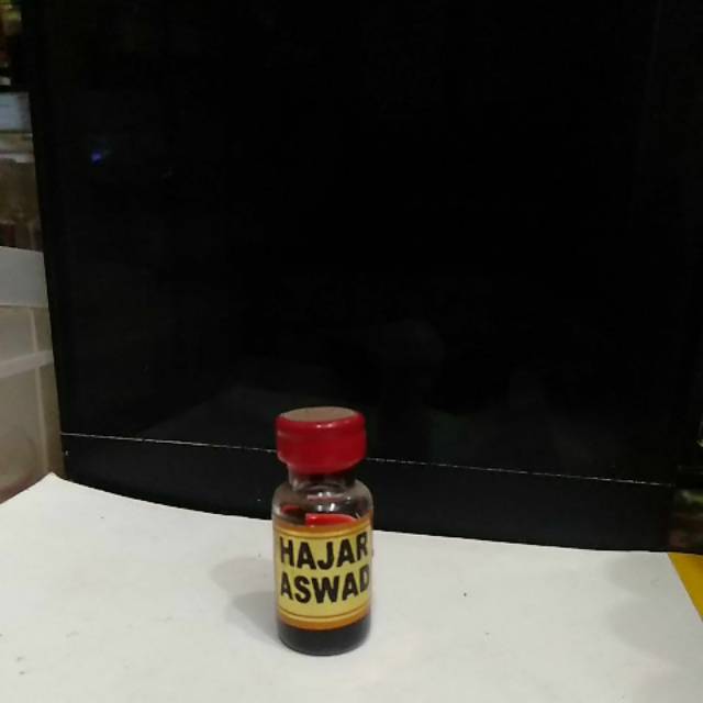 Minyak wangi hajar aswad asli