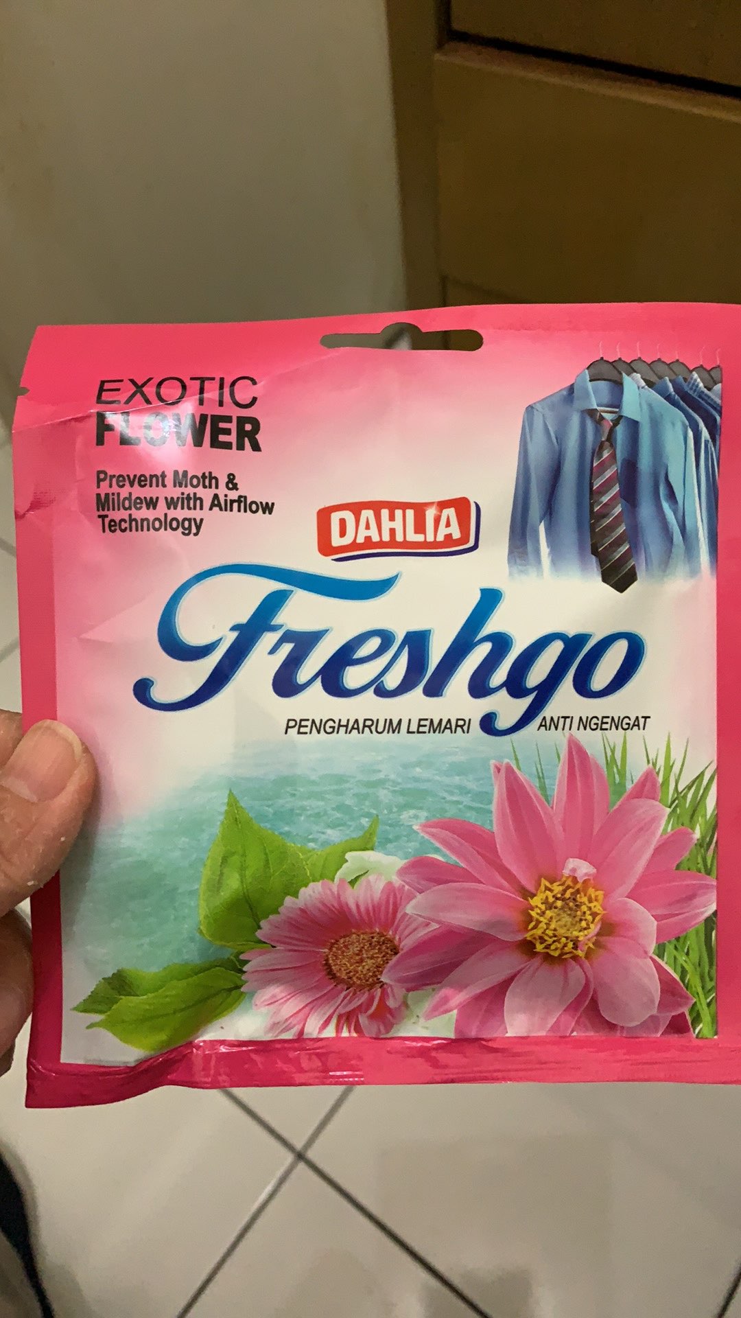 Freshgo Pengharum Lemari Exotic Flower 30 Gr