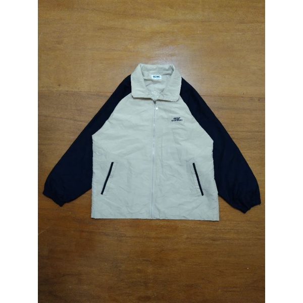 Jaket Windbreaker Lecaf Sport