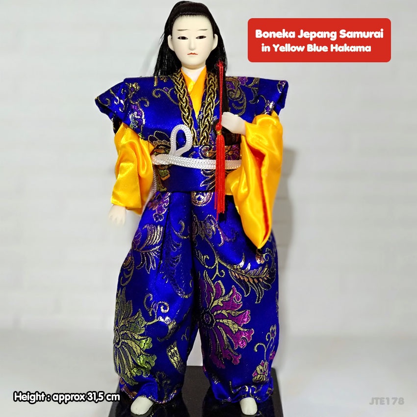 Boneka Jepang Samurai Yellow Blue Hakama Sedang