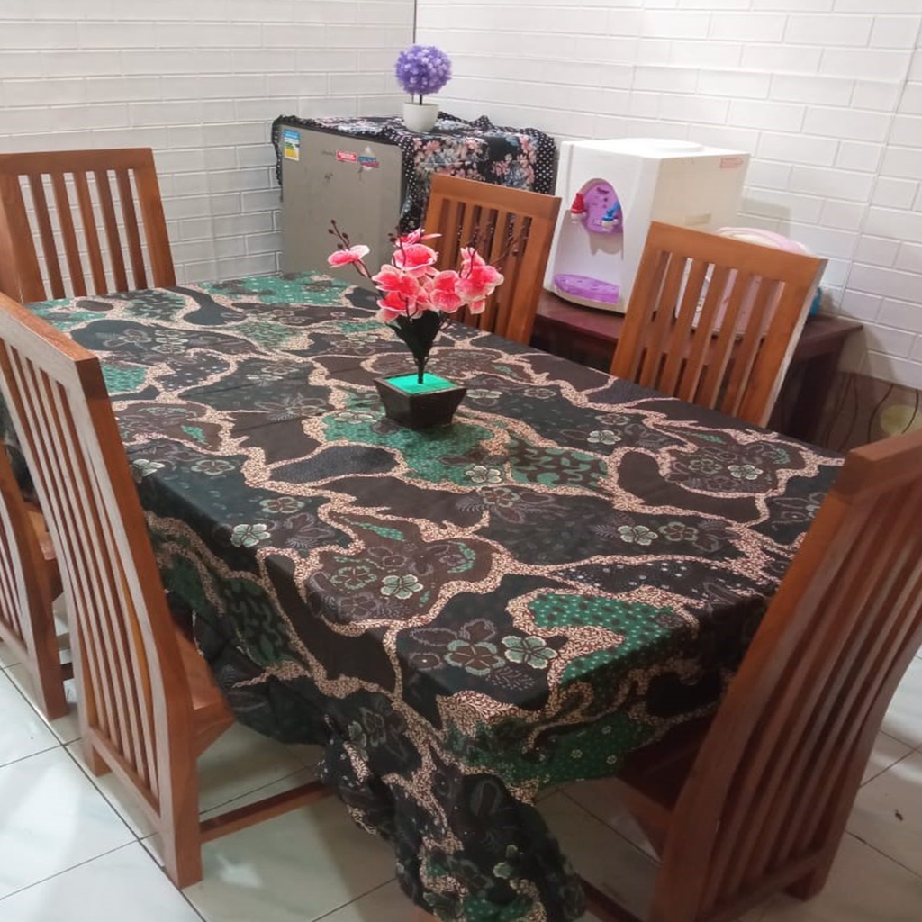 ALAS COVER TAPLAK MEJA MAKAN KAIN MODEL RUMBAI 140X200 KURSI 4 DAN 6 MURAH ANEKA PILIHAN MOTIF BATIK BUNGA ABSTRAK KARAKTER