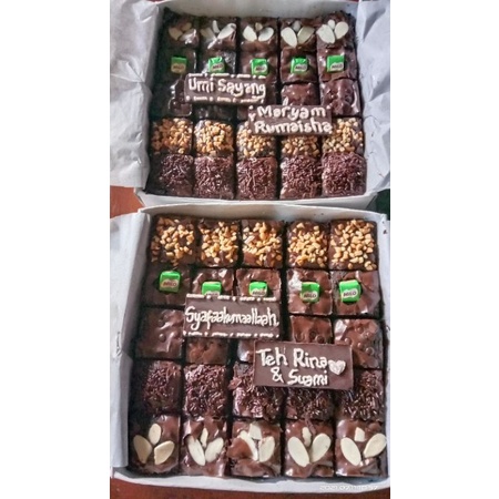 

Fudgy Brownies Shiny Crust