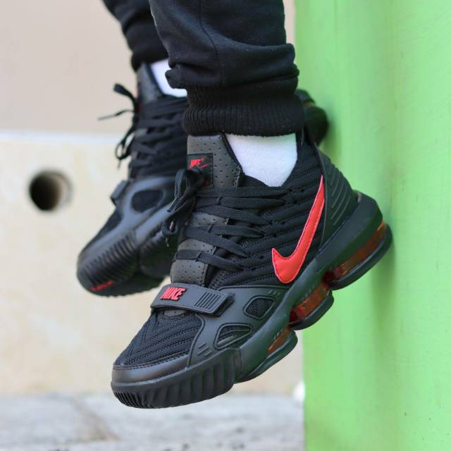 Nike lebron 16 black red spesial