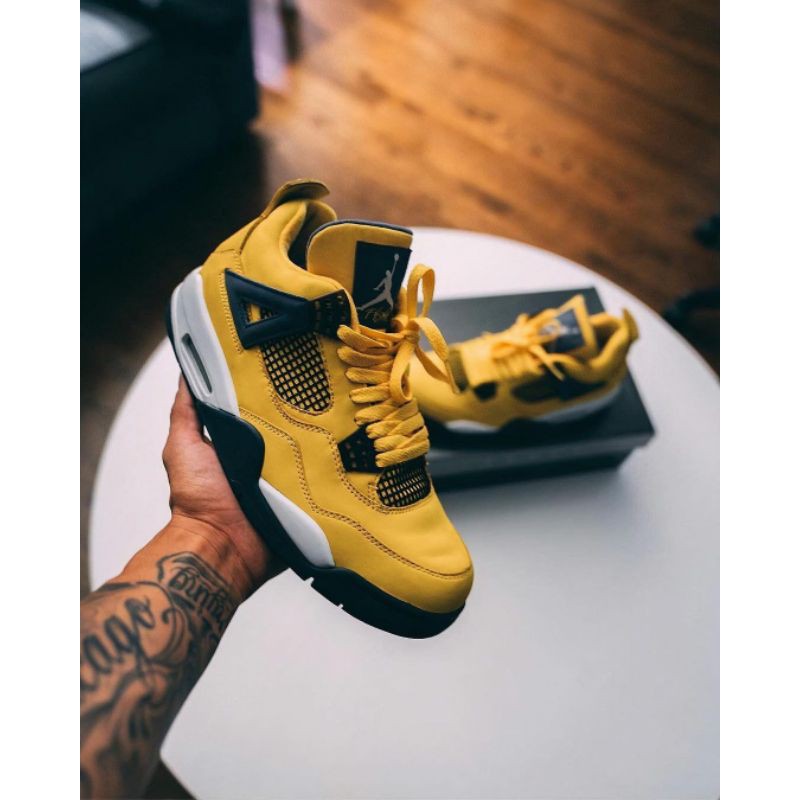 yellow jordan 4 lightning