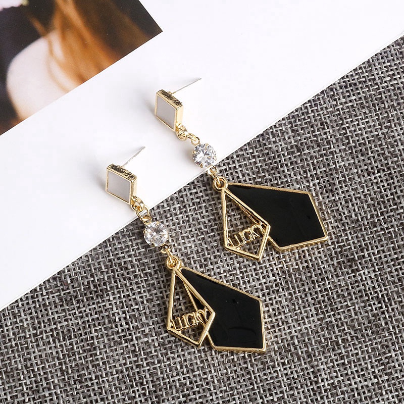 Anting Panjang Bahan 925 Silver Untuk Wanita