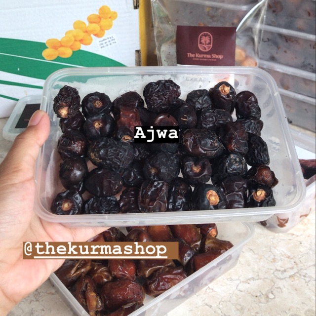 

Kurma Ajwa Premium Organik Ecer /Grosir